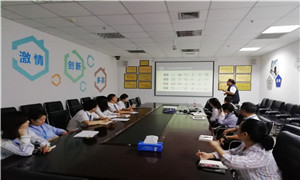 �˲��꿪չ&ldquo;Ư���������������������������ж���&rdquo;����ר�⽲��